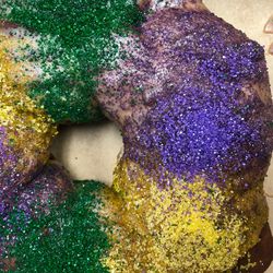 A donut King Cake from Tiger Deauxnuts