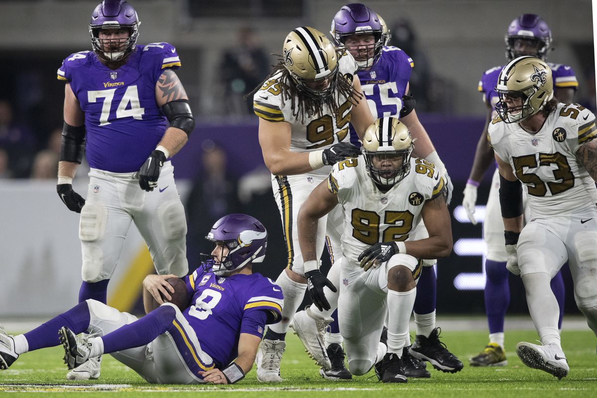 New Orleans Saints defensive end Marcus Davenport (92) celebrated his seven yard sack of Minnesota Vikings quarterback Kirk Cousins (8) in the forth quarter at U.S. Bank Stadium Sunday October 28, 2018 in Minneapolis, MN. ] Jerry Holt ‚Ä¢ Jerry.holt@s