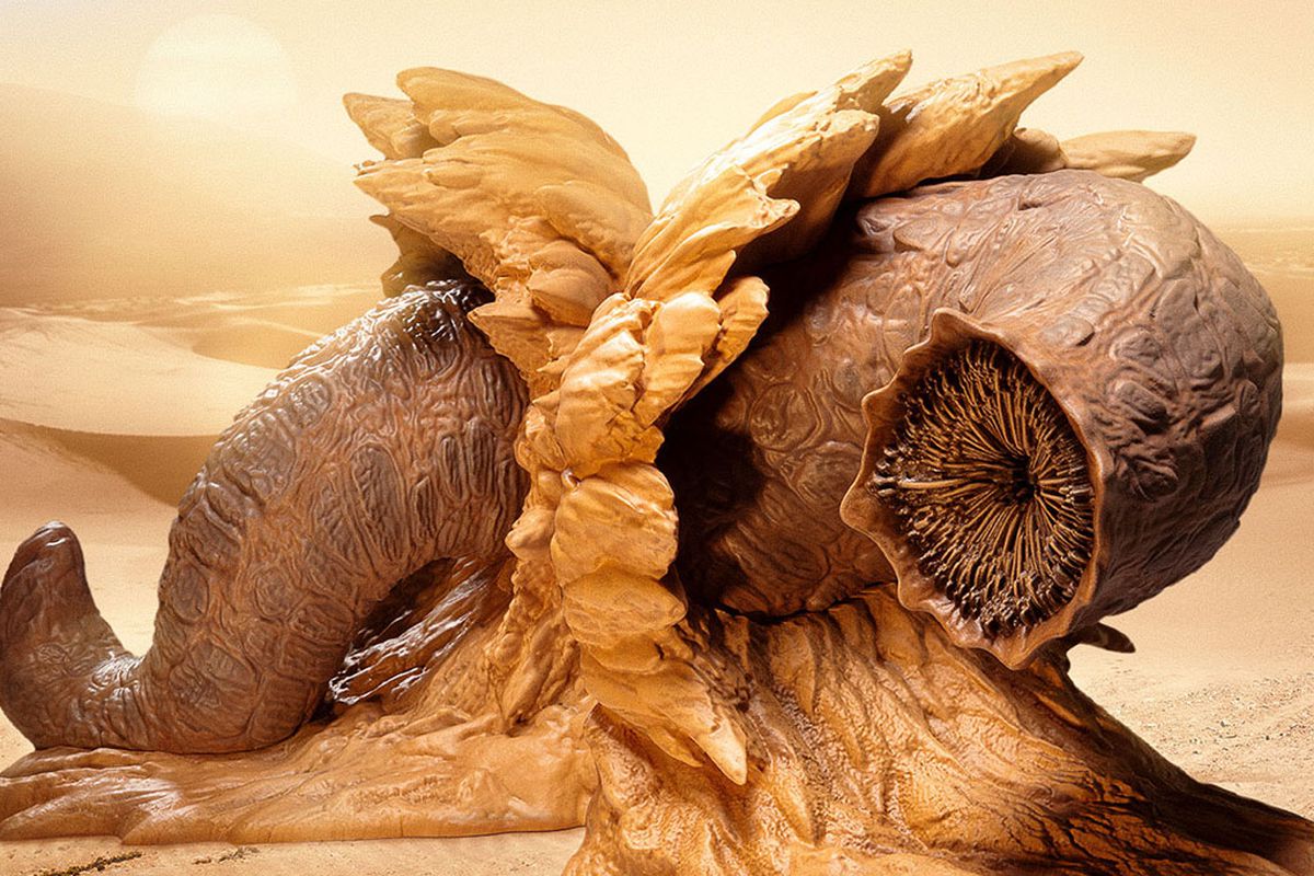 publicity still of the Sandworm bookends from Dark Horse Direct