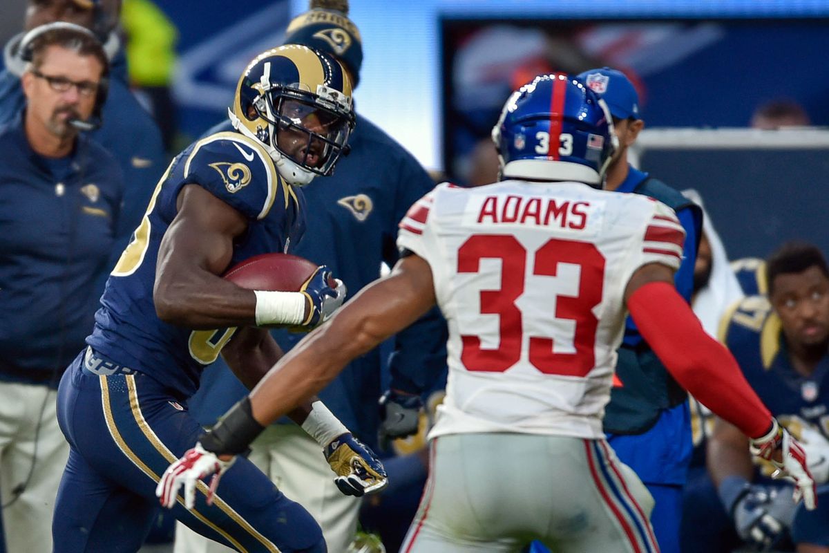 NFL: International Series-New York Giants at Los Angeles Rams