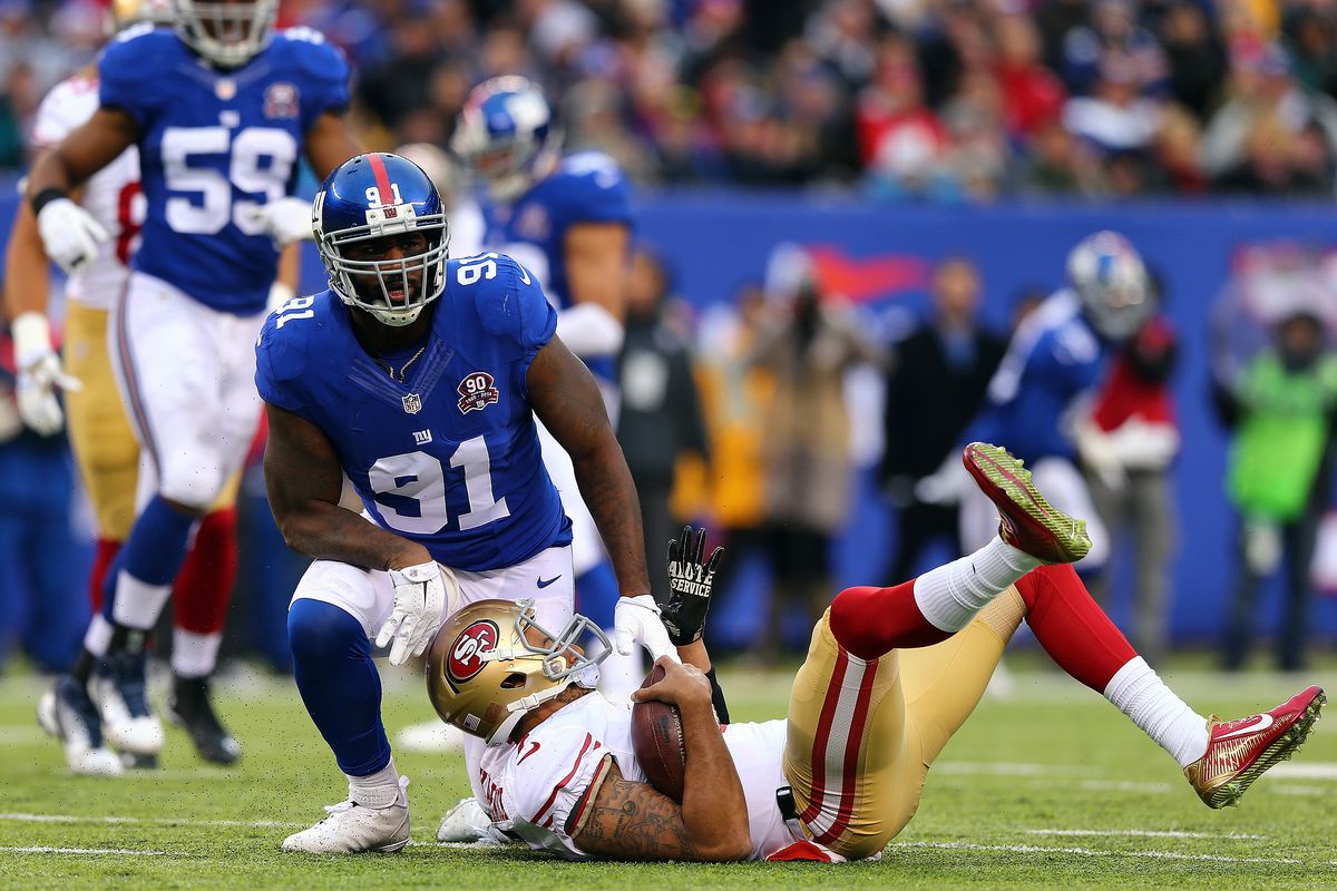 Robert Ayers (91) is reportedly done for the season