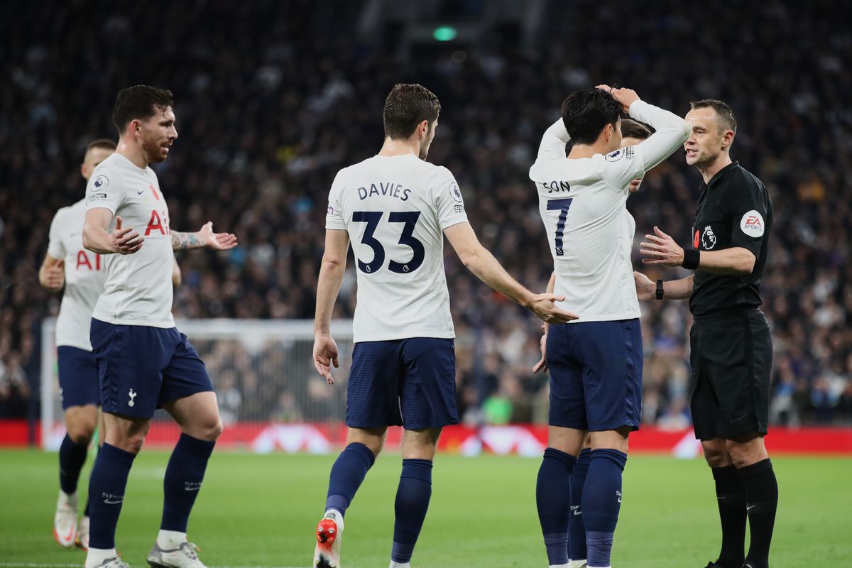 Tottenham 0-3 Manchester United: Spurs hammered at home in “El Sackico” - Cartilage Free Captain