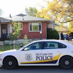 Salt Lake police investigate a stabbing at 821 W. Fremont Ave. on Monday, Oct. 31, 2016.