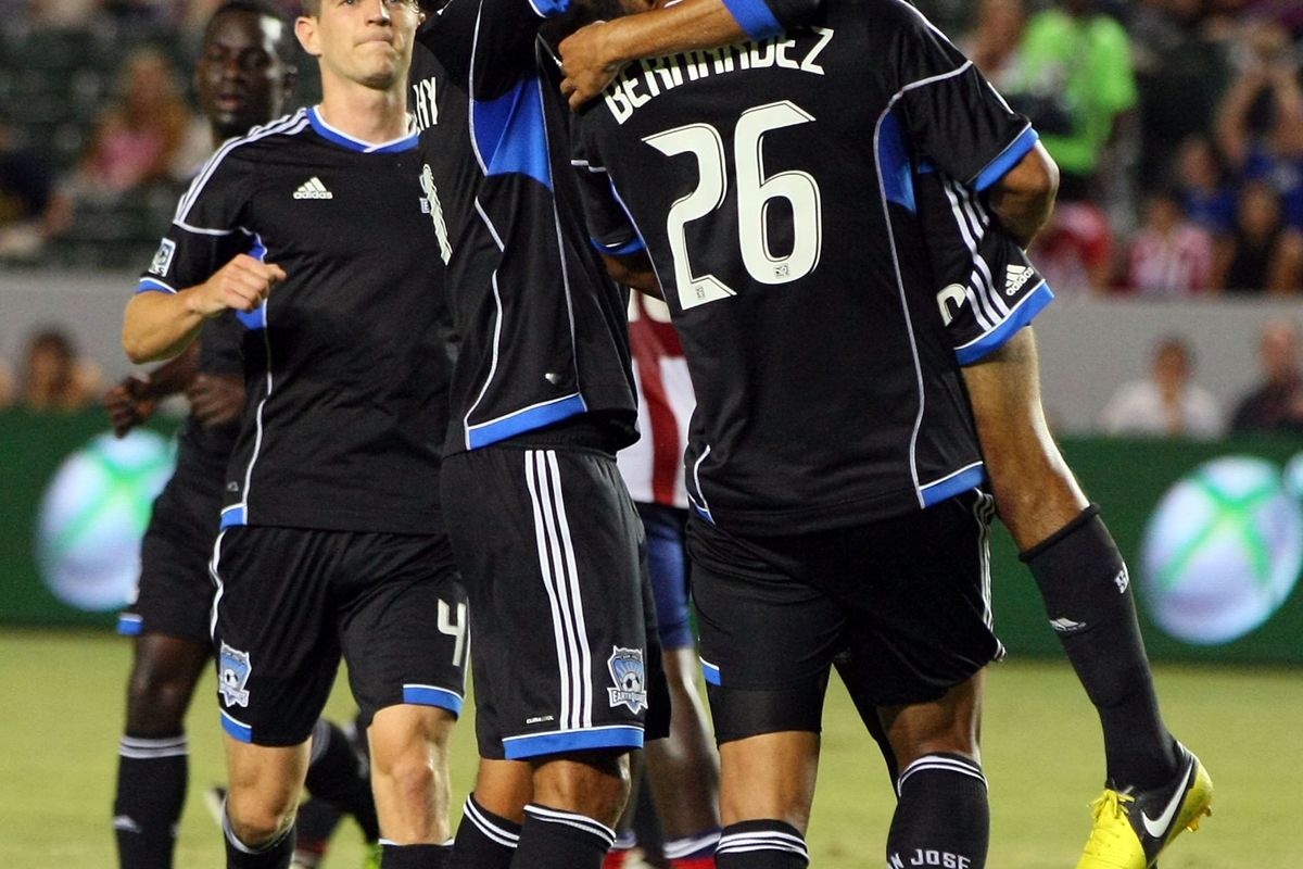 More love for San Jose, as the Earthquakes continue their winning ways with a 2-0 thumping of Chivas USA.