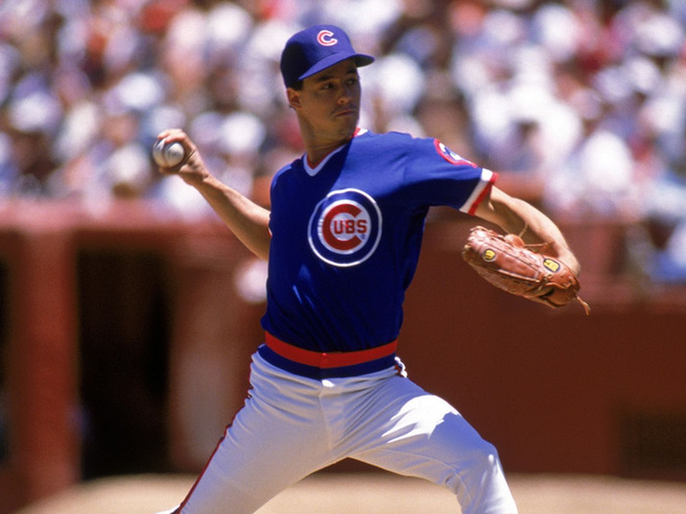 Hall of Famer Greg Maddux visits Albuquerque to promote book