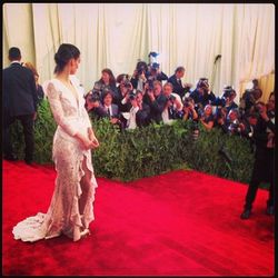 <a href="http://instagram.com/p/Y_JeBymPvY/">Another one</a> of Rooney Mara in Givenchy.