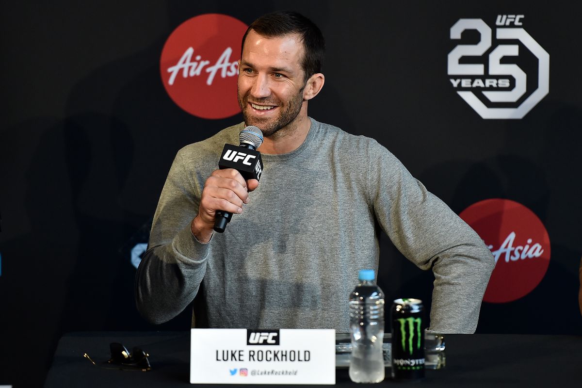 Luke Rockhold at a press conference for UFC 221. 