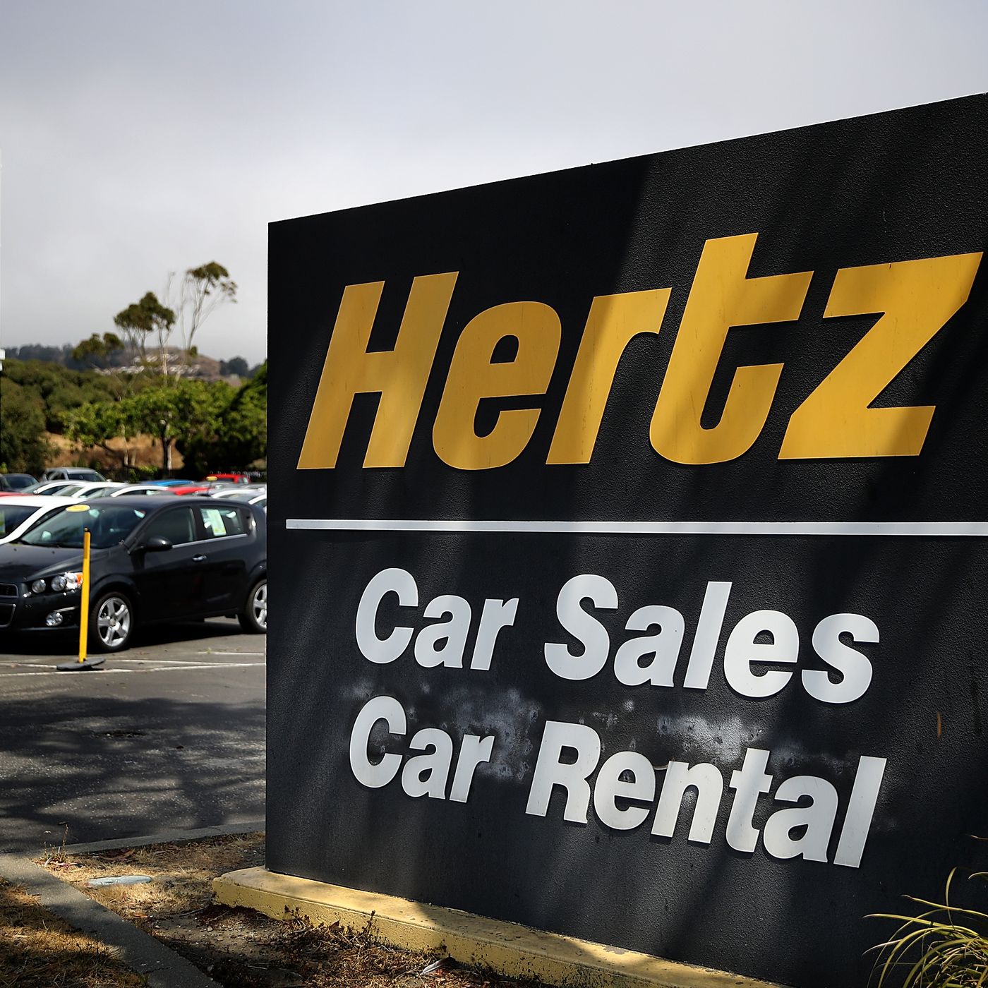 Hertz Launches 1 000 Per Month Car Subscription Service The Verge