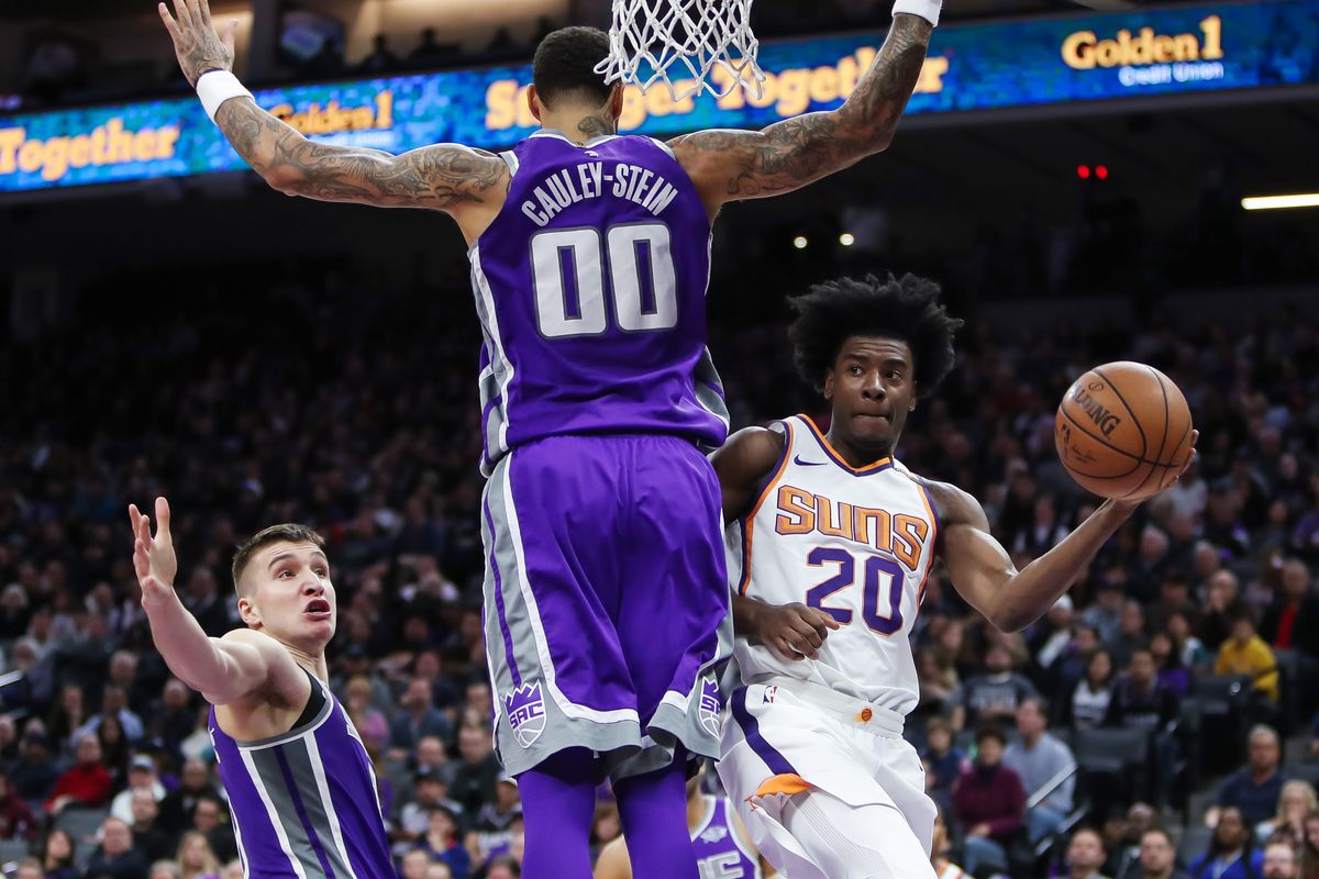 NBA: Phoenix Suns at Sacramento Kings