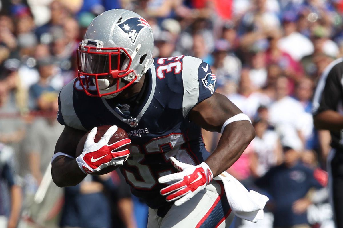 Dion Lewis may be the most important skill player for the Patriots in Week 6. 