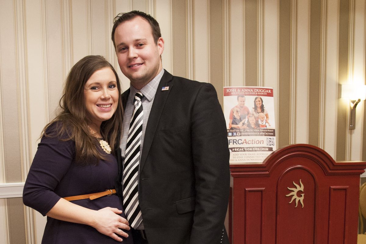 Anna Duggar and Josh Duggar pose during the 42nd annual Conservative Political Action Conference (CPAC) at the Gaylord National Resort Hotel and Convention Center on February 28, 2015 in National Harbor, Maryland. 