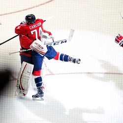 Carlson and Holtby Celebrate Shootout Win
