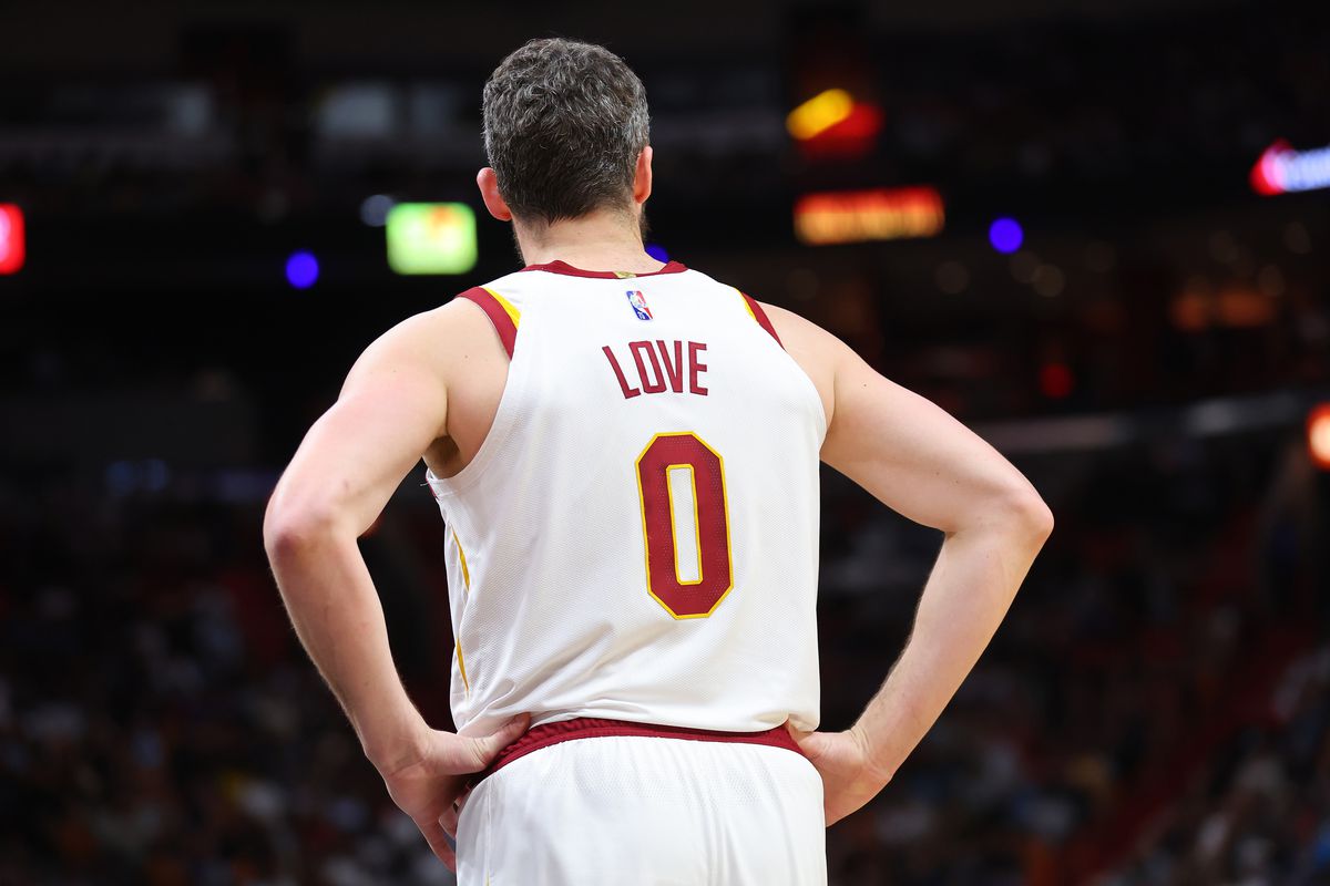 kevin love cavaliers jersey