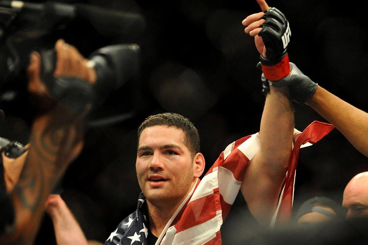 Chris Weidman defended his title at UFC 175 on Saturday night.