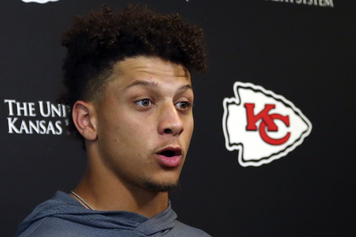 Funny Patrick Mahomes Pictures