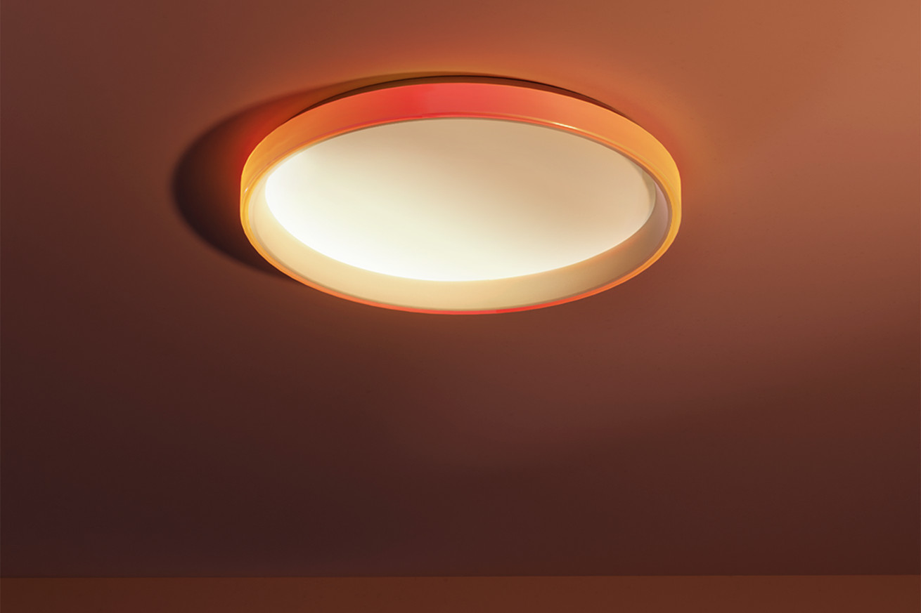 A photo showing an Aqara ceiling light