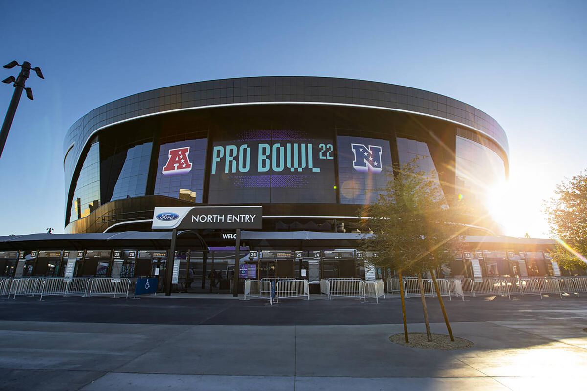 Pro Bowl Skills Competition Takes A Swing At Las Vegas Ballpark
