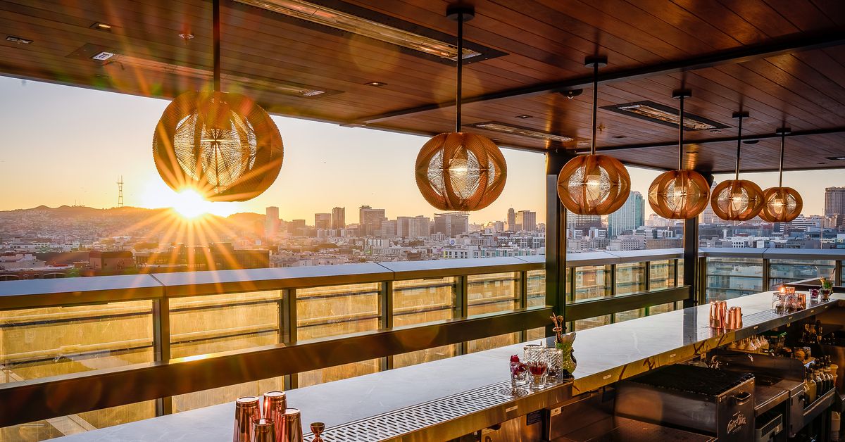 12 Top-Notch Rooftop Bars in San Francisco and the East Bay