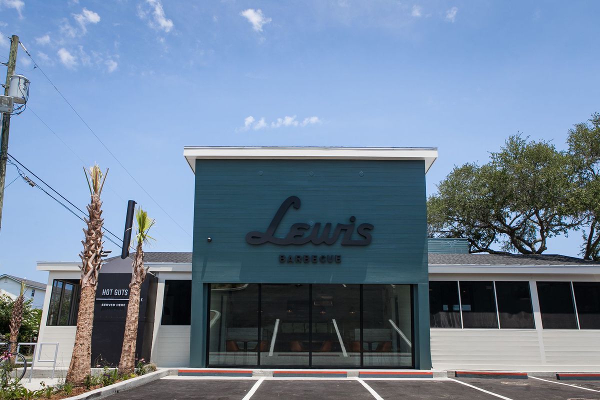 Lewis Barbecue in Charleston