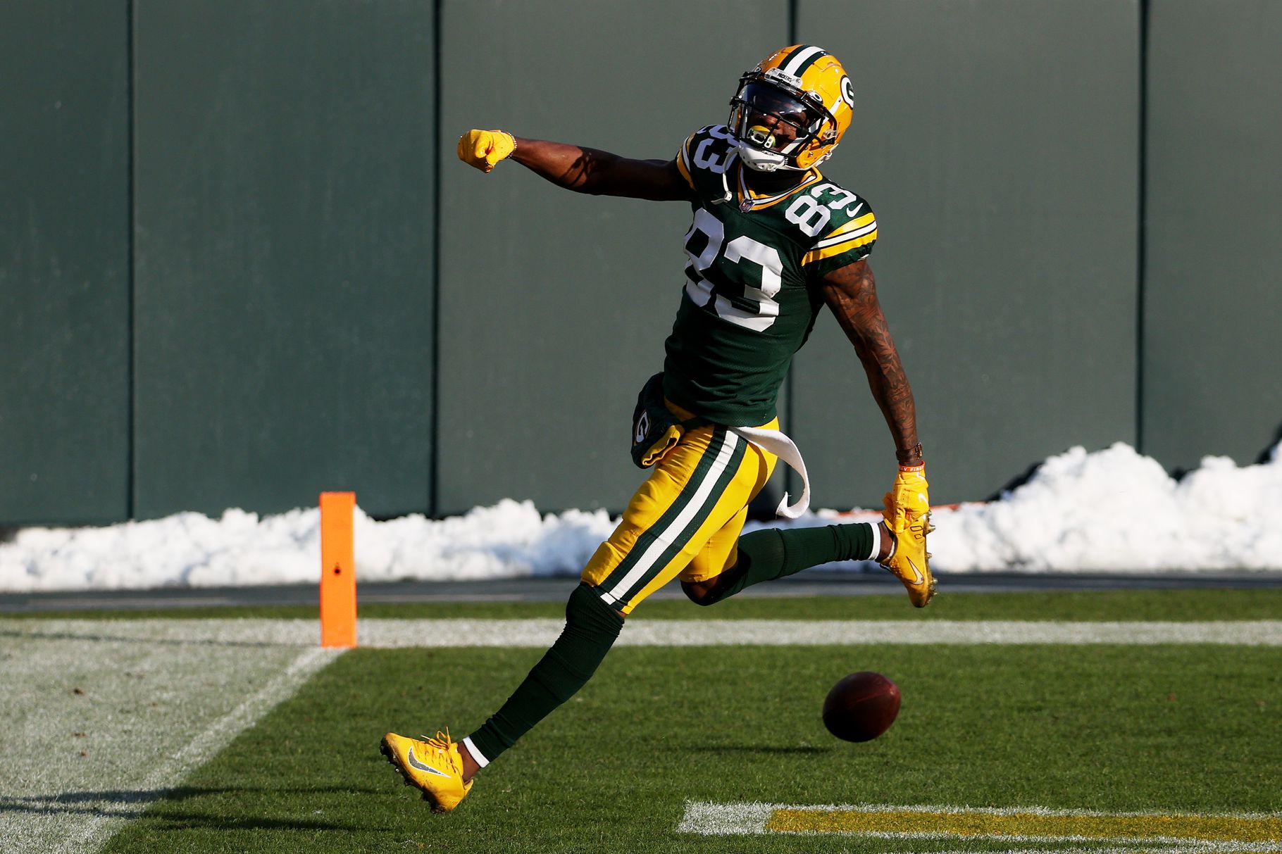 Packers tie NFC Championship on 50-yard bomb from Aaron Rodgers to MVS ...