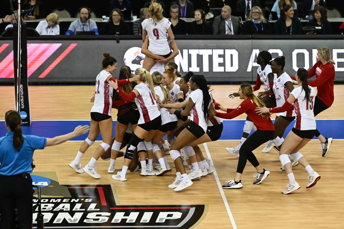 NCAA Womens Volleyball: Louisville vs Pittsburgh