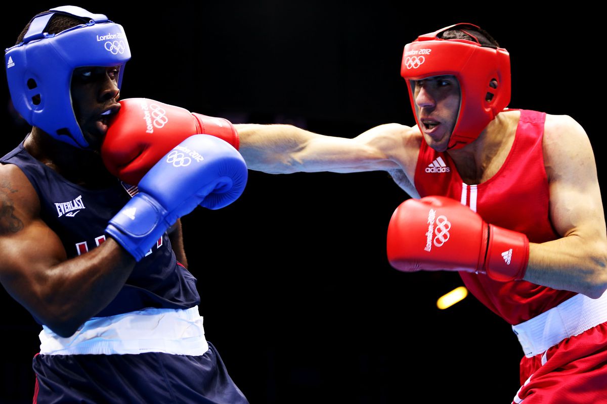 Terrell Gausha (seen here in his first fight of the Olympics) dropped a heartbreaker, 16-15, to India's Vijender Singh. (Photo by Scott Heavey/Getty Images)