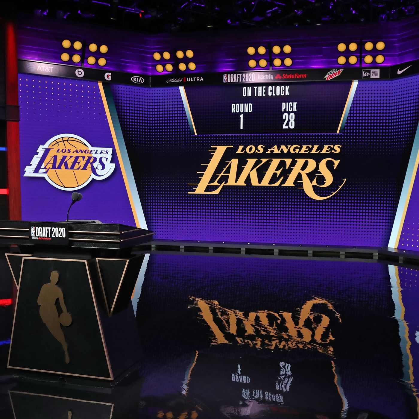 Lakers will have No. 22 pick in 2021 NBA Draft after tiebreaker - Silver  Screen and Roll