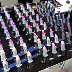 MAC Cosmetics gave attendees otherworldly lip makeovers.