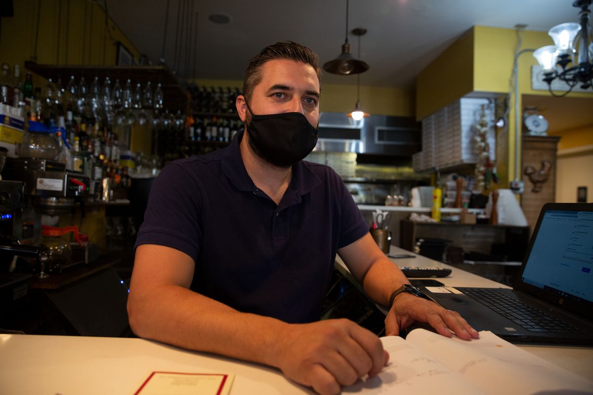 Forest Hills restaurant owner Roberto Lamorte was right on the Queens Boulevard border coronavirus shutdown zones announced by Gov. Andrew Cuomo.