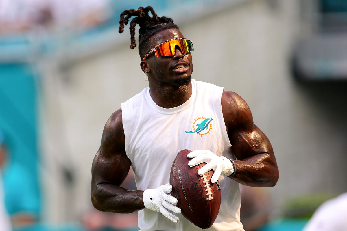 Tyreek Hill #10 of the Miami Dolphins warms up prior to a game against the Houston Texans at Hard Rock Stadium on November 27, 2022 in Miami Gardens, Florida.