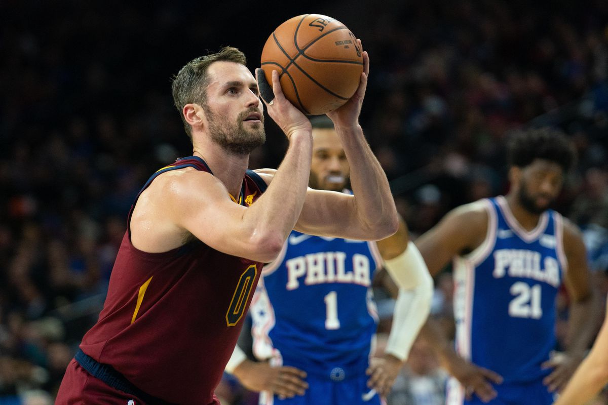 Cleveland Cavaliers forward Kevin Love shoots against the Philadelphia 76ers during the third quarter at Wells Fargo Center.