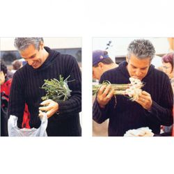 <b>Eric Ripert</b> knows that you've always got to smell your produce before buying it.  <br />(<a href="http://latimesblogs.latimes.com/dailydish/2008/12/eric-ripert.html" rel="nofollow">photo</a>) 