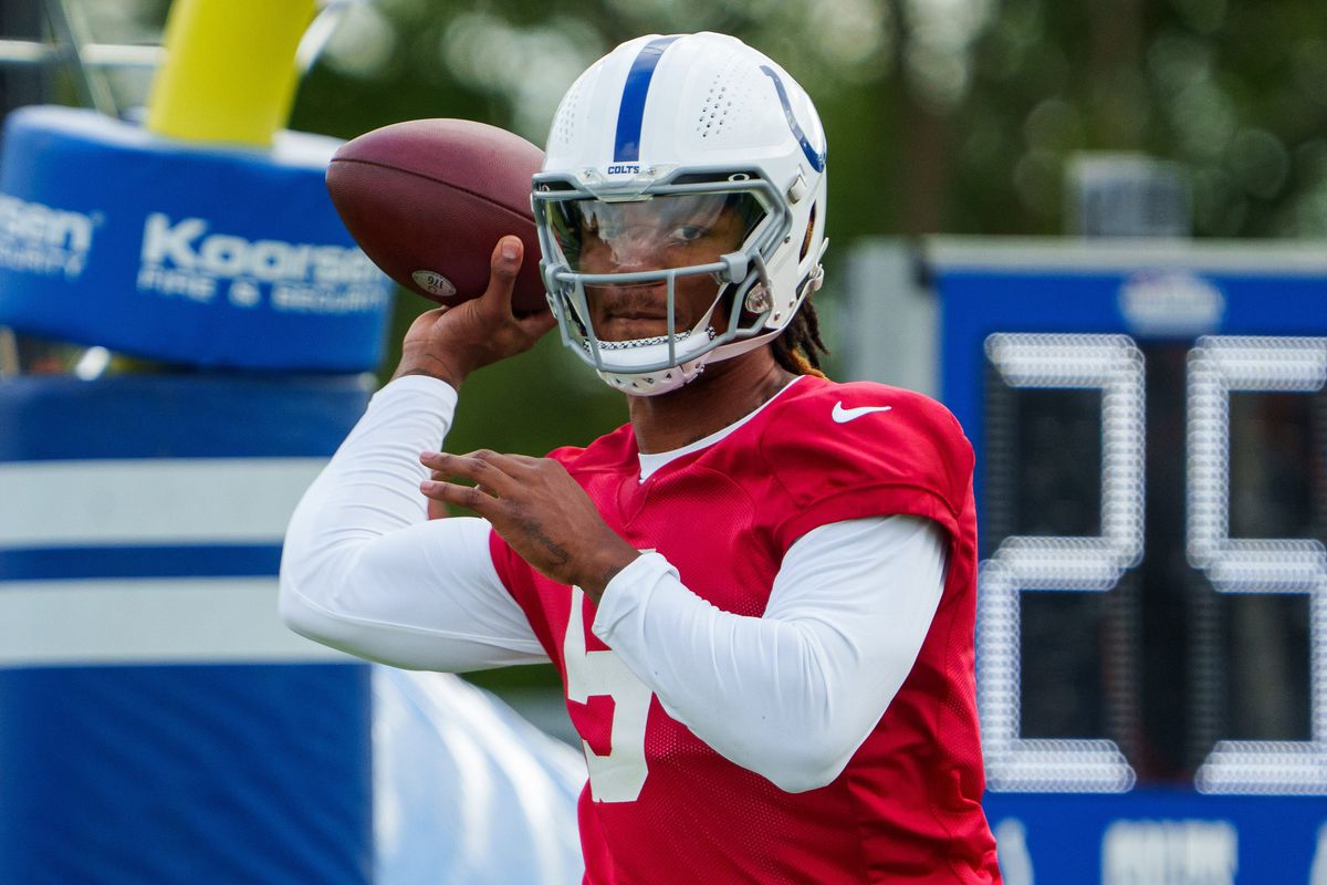 &nbsp;Indianapolis Colts quarterback Anthony Richardson (5) looks to pass Tuesday, Aug. 15, 2023, during training camp at Grand Park Sports Campus in Westfield, Indiana.
