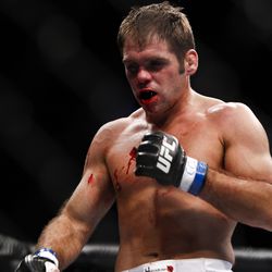 Jon Jones Submits Rampage Jackson at UFC 135 - MMA Fighting
