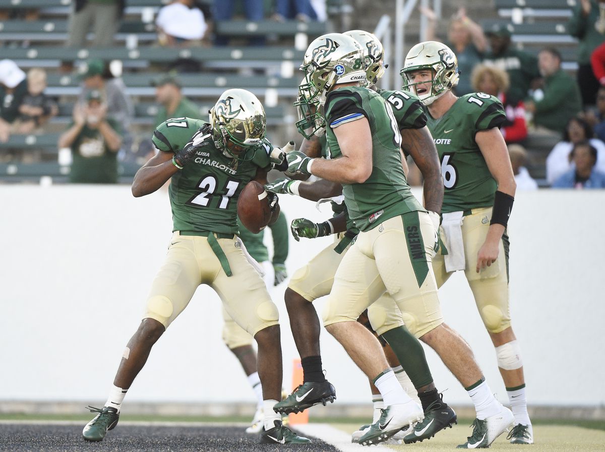 COLLEGE FOOTBALL: OCT 13 Western Kentucky at Charlotte