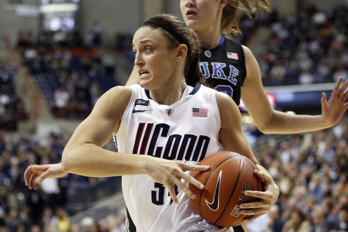 Kelly Faris: One of many decent UConn players.