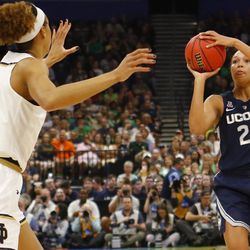 The UConn Huskies take on the Notre Dame Fighting Irish in NCAA Women’s Basketball Final Four at Amalie Arena in Tampa, FL on April 5, 2019.