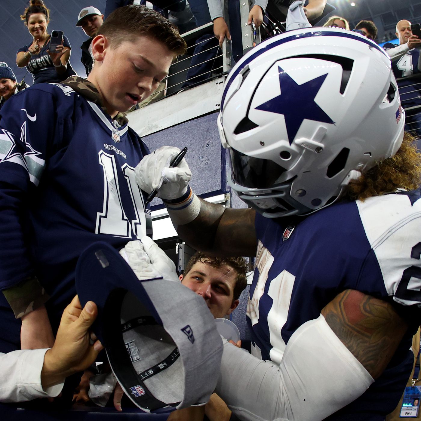 Cowboys-Giants Thanksgiving game sets record for most-watched