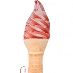 Ice cream pouch, <a href="http://americantwoshot.com/ice-cream-pouch">$18</a> 