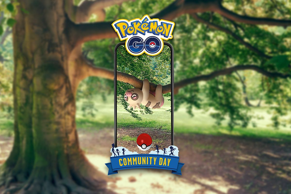 Slakoth hangs out on a tree to pose for a Community Day photo.