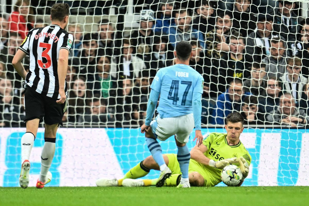 Newcastle United v Manchester City - Carabao Cup Third Round