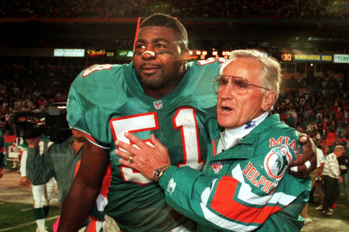 Legendary Miami Dolphins head coach Don Shula dies at 90