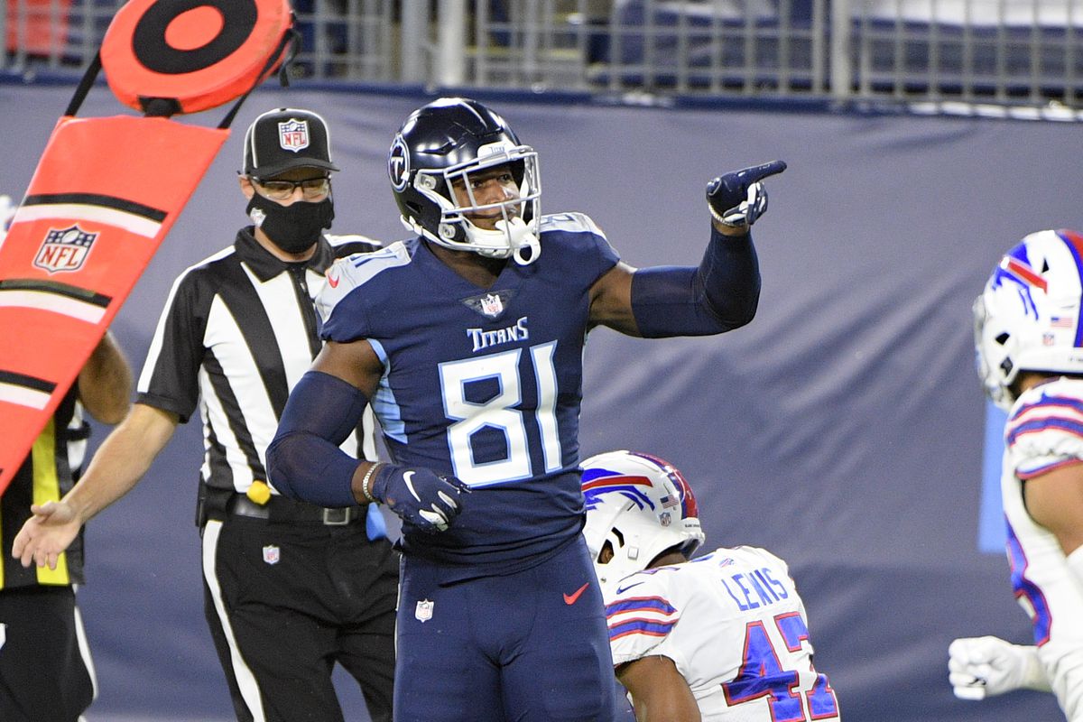 Jonnu Smith injury: Titans TE injures ankle, Anthony Firkser takes over -  DraftKings Nation