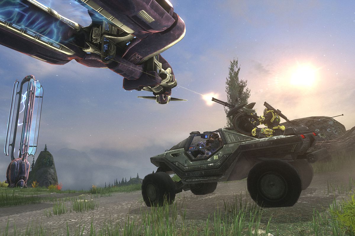 Halo: Combat Evolved Anniversary - Warthog firing at an air vehicle