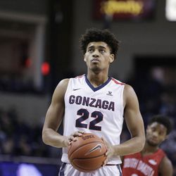 Gonzaga forward Jeremy Jones (22) shoots a free throw during the second half of an NCAA college basketball game against South Dakota in Spokane, Wash., Wednesday, Dec. 21, 2016. (AP Photo/Young Kwak)
