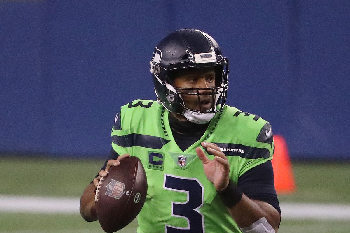 &nbsp;Russell Wilson of the Seattle Seahawks looks to throw the ball in the fourth quarter against the Minnesota Vikings at CenturyLink Field on October 11, 2020 in Seattle, Washington.