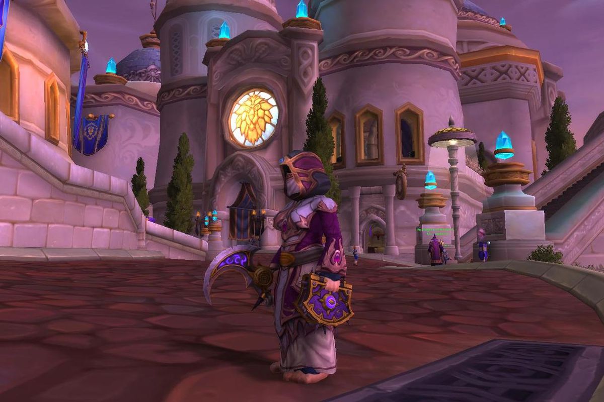 World of Warcraft - a dwarf shadow priest wields Xal’atath in Dalarn