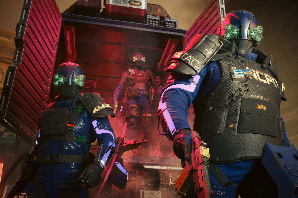 three Night City Police Department officers in MaxTac uniforms and gear exit a police van in Cyberpunk 2077: Phantom Liberty