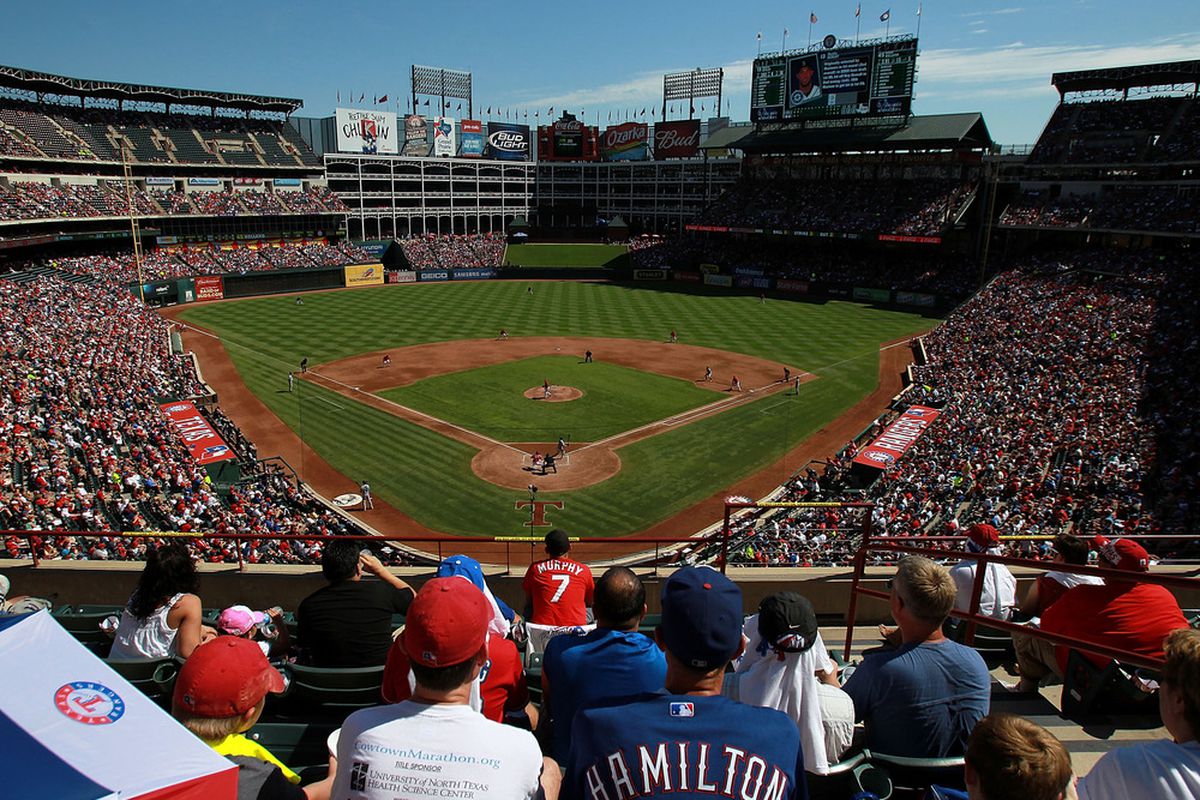 ARLINGTON, TX - SEPTEMBER 25:  The Seattle Mariners and the Texas Rangers at Rangers Ballpark in Arlington on September 25, 2011 in Arlington, Texas.  (Photo by Ronald Martinez/Getty Images)