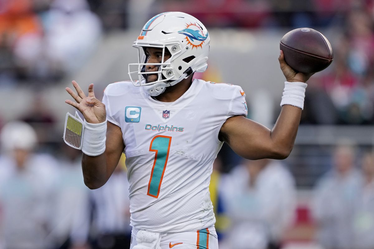 Tua Tagovailoa injury: Dolphins QB suffers ankle injury in Week 13